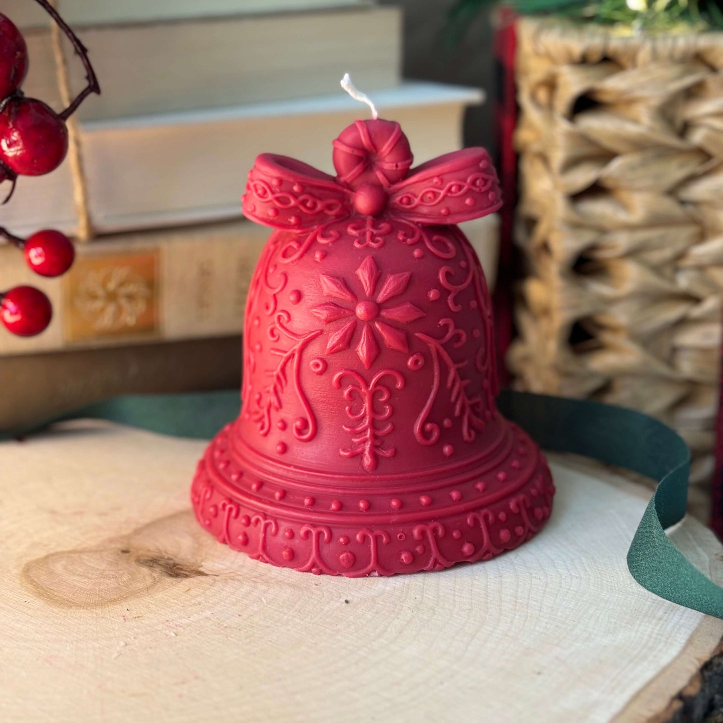 CHRISTMAS BELL CANDLE