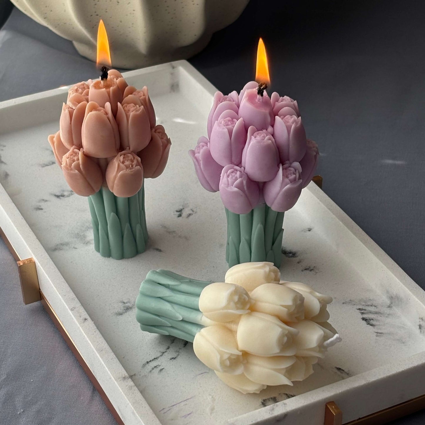 Handmade tulip bouquet candle with sculpted petals and green stem, detailed closeup for gift decor