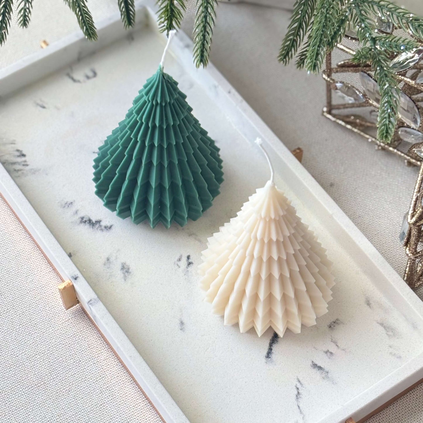 RIBBED CHRISTMAS TREE