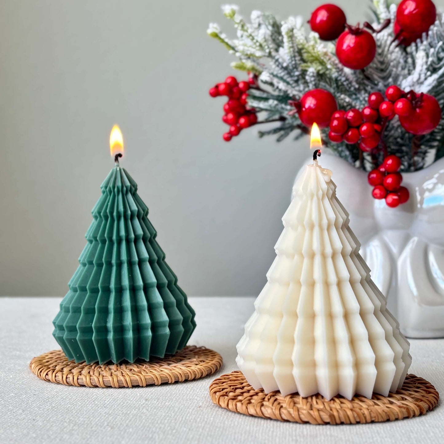 RIBBED CHRISTMAS TREE