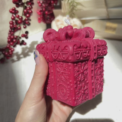 GINGERBREAD GIFT BOX CANDLE
